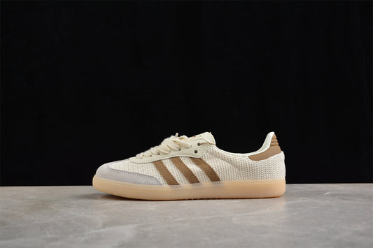 Samba OG beige y marrón claro