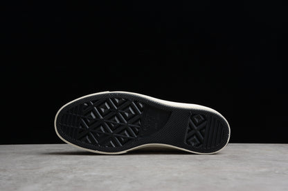 Chuck 70 HI Sherpa White / Black / Egret