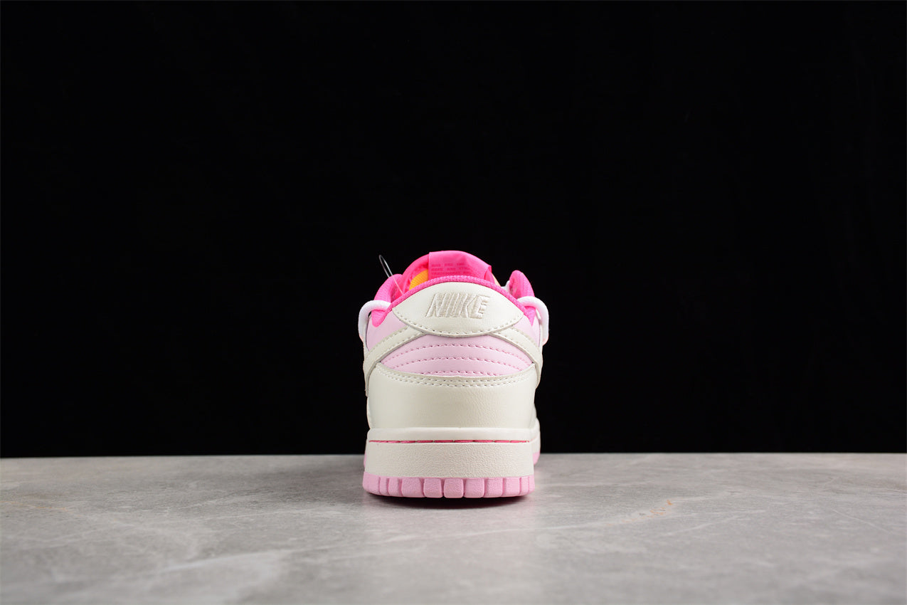 Dunk Low White / Pastel Pink