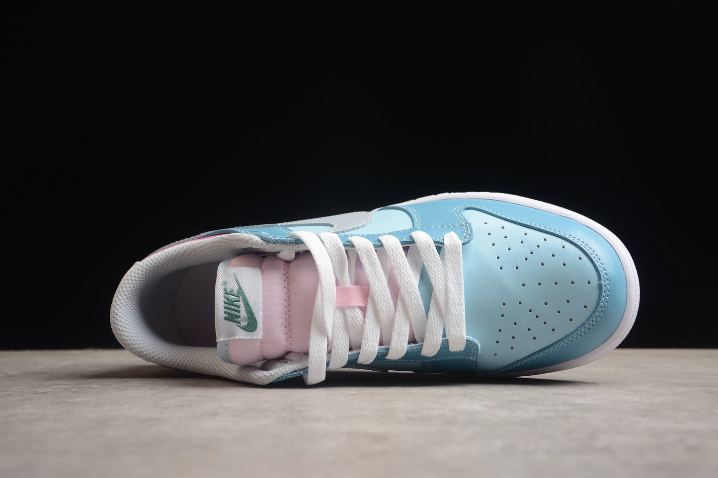 Dunk Low Blue / Sky Blue / Pastel Pink