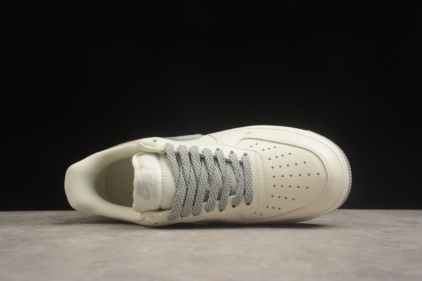 Air Force 1 ’07 Cream Beige / Light Sail