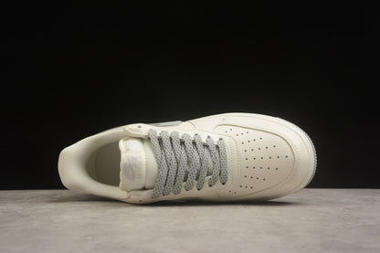 Air Force 1 ’07 Cream Beige / Light Sail