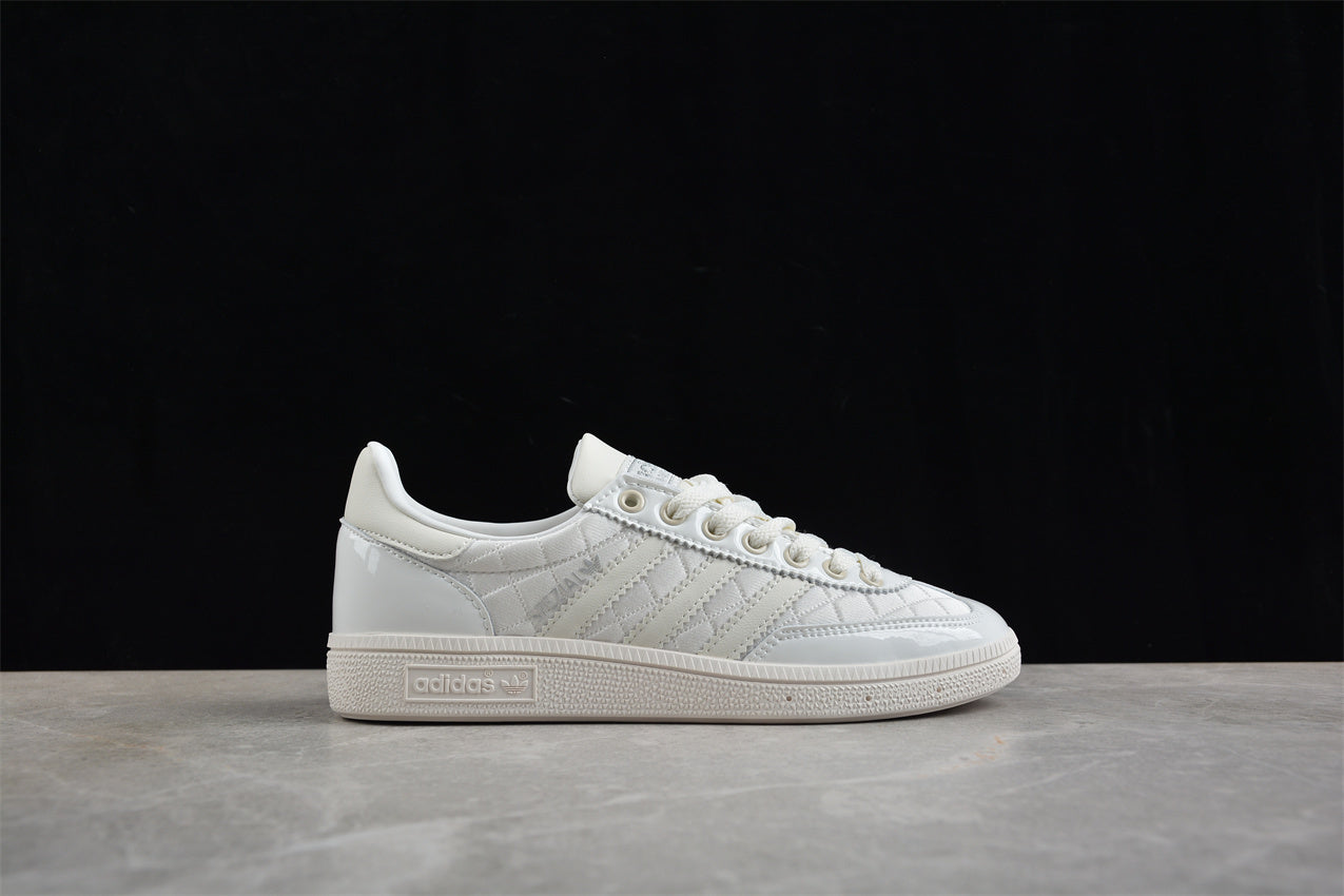 Handball Spezial Silver