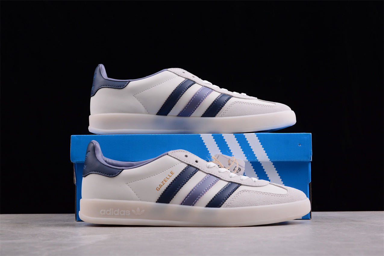Gazelle White / Navy