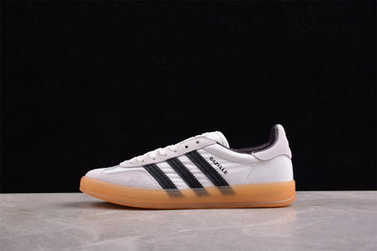 Gazelle White / Black