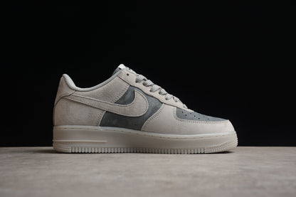 Air Force 1 ’07 Light Grey / Wolf Grey