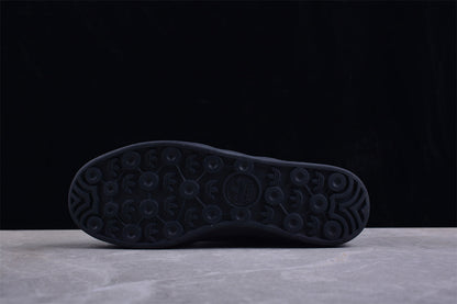 Gazelle Glossy Black