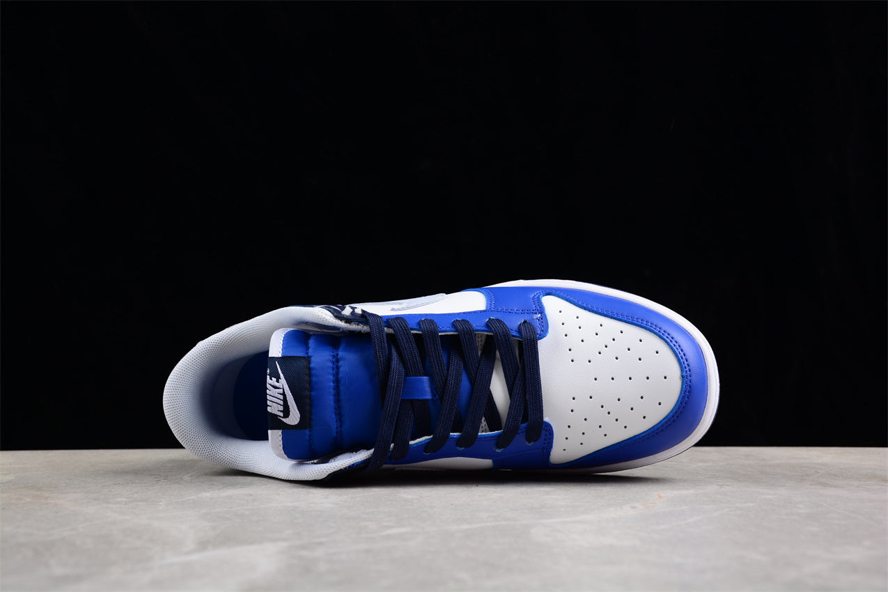 Dunk Low Blue / White