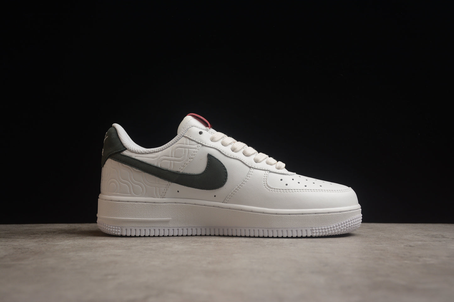 Air Force 1 Low White / Dark Green