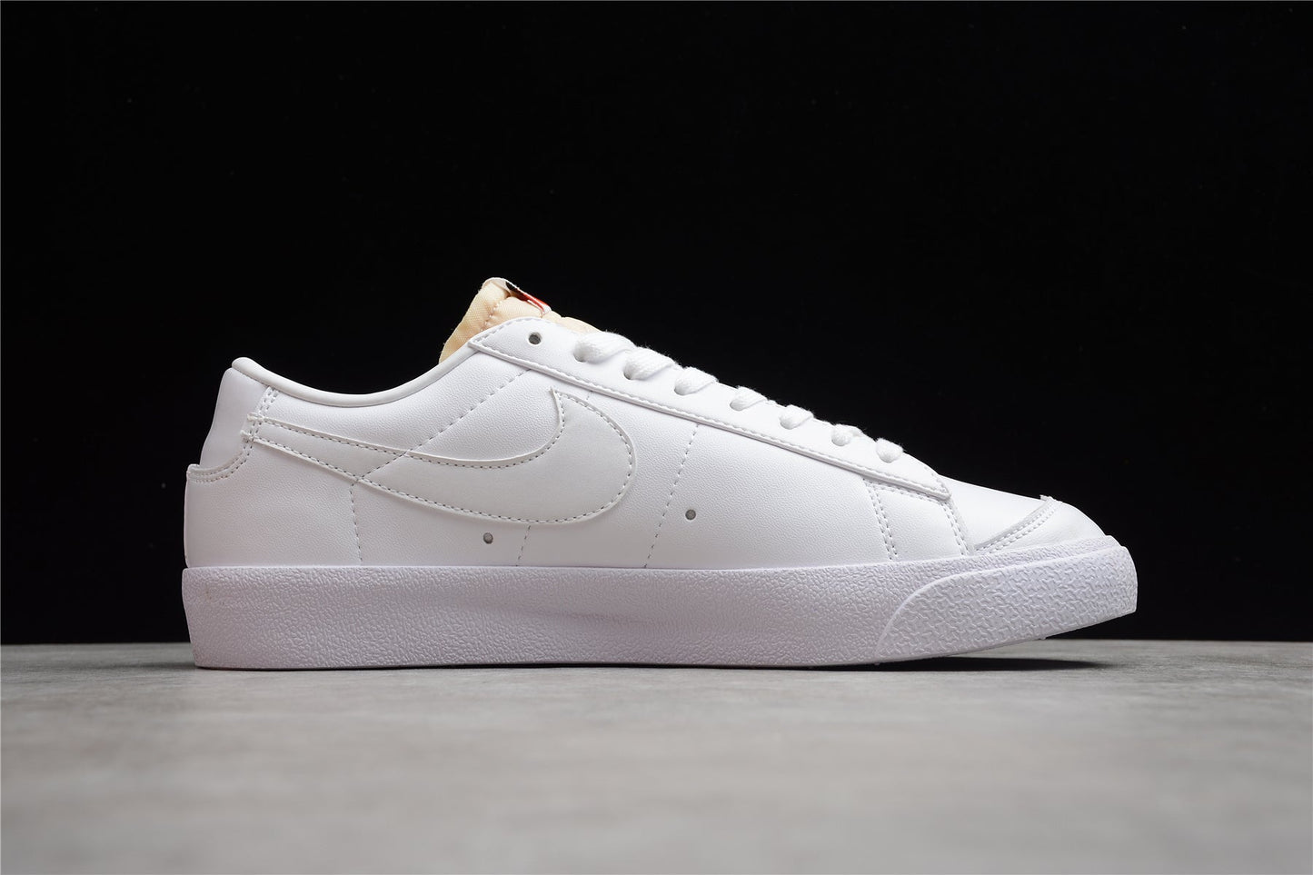 Blazer low '77 White