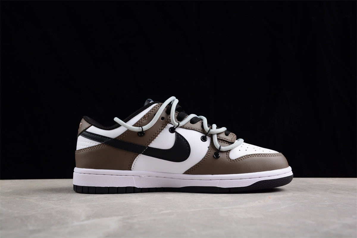 Dunk Low Brown / White / Black