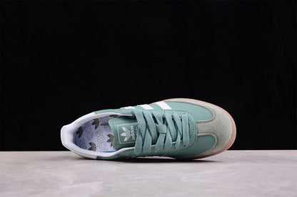 Samba Vegan verde menta y blanco