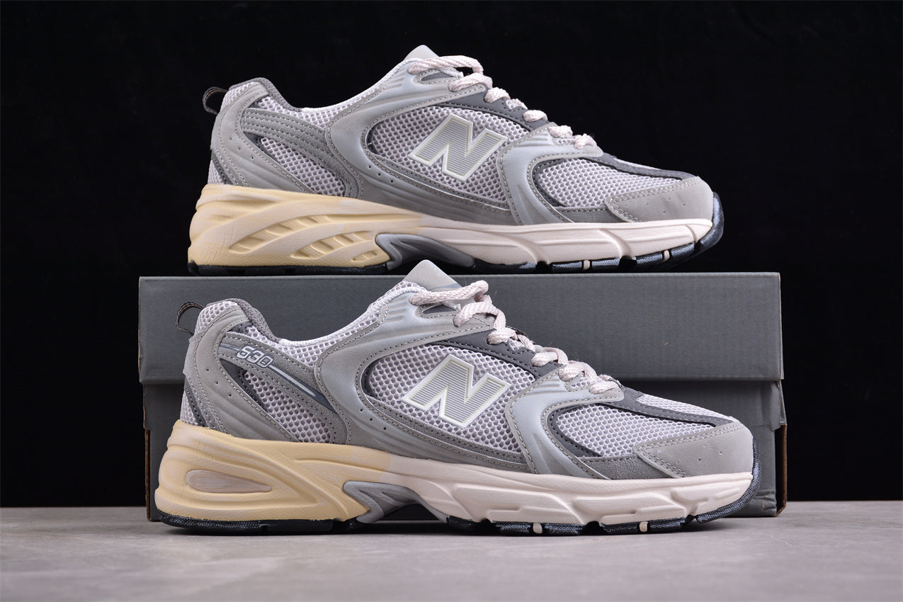 NB 530 Grey / Cream Sole