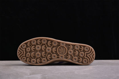 Gazelle Purple / White