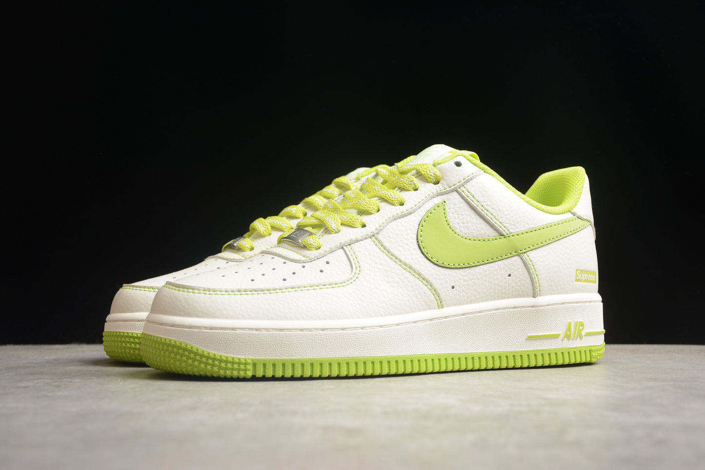 Air Force 1 ’07 White / Lime Green