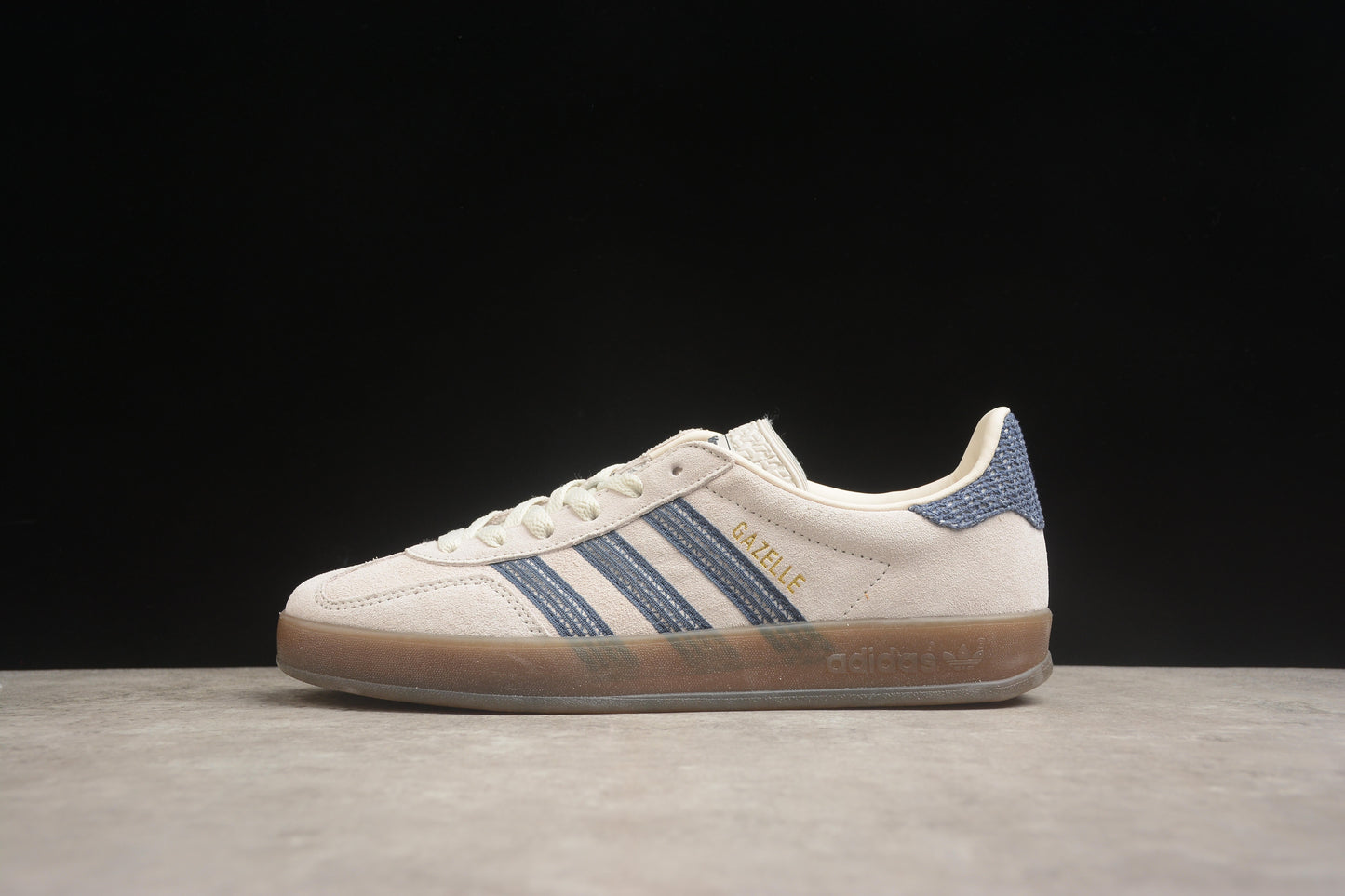 Gazelle Beige / Navy