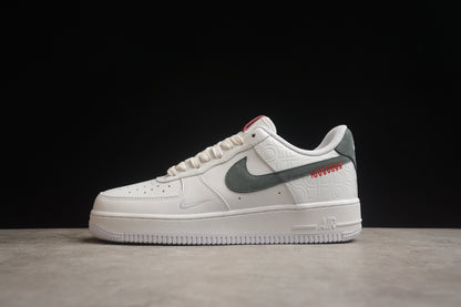 Air Force 1 Low White / Dark Green