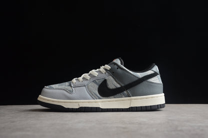 Dunk Low Grey / Off Noir