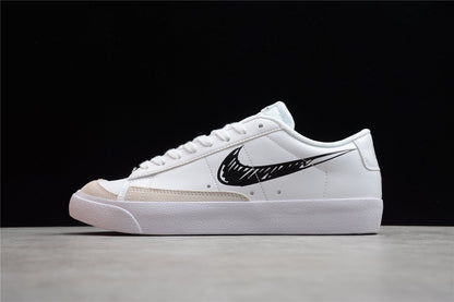 Blazer Low ’77 White / Black