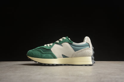 NB 327 Green / White
