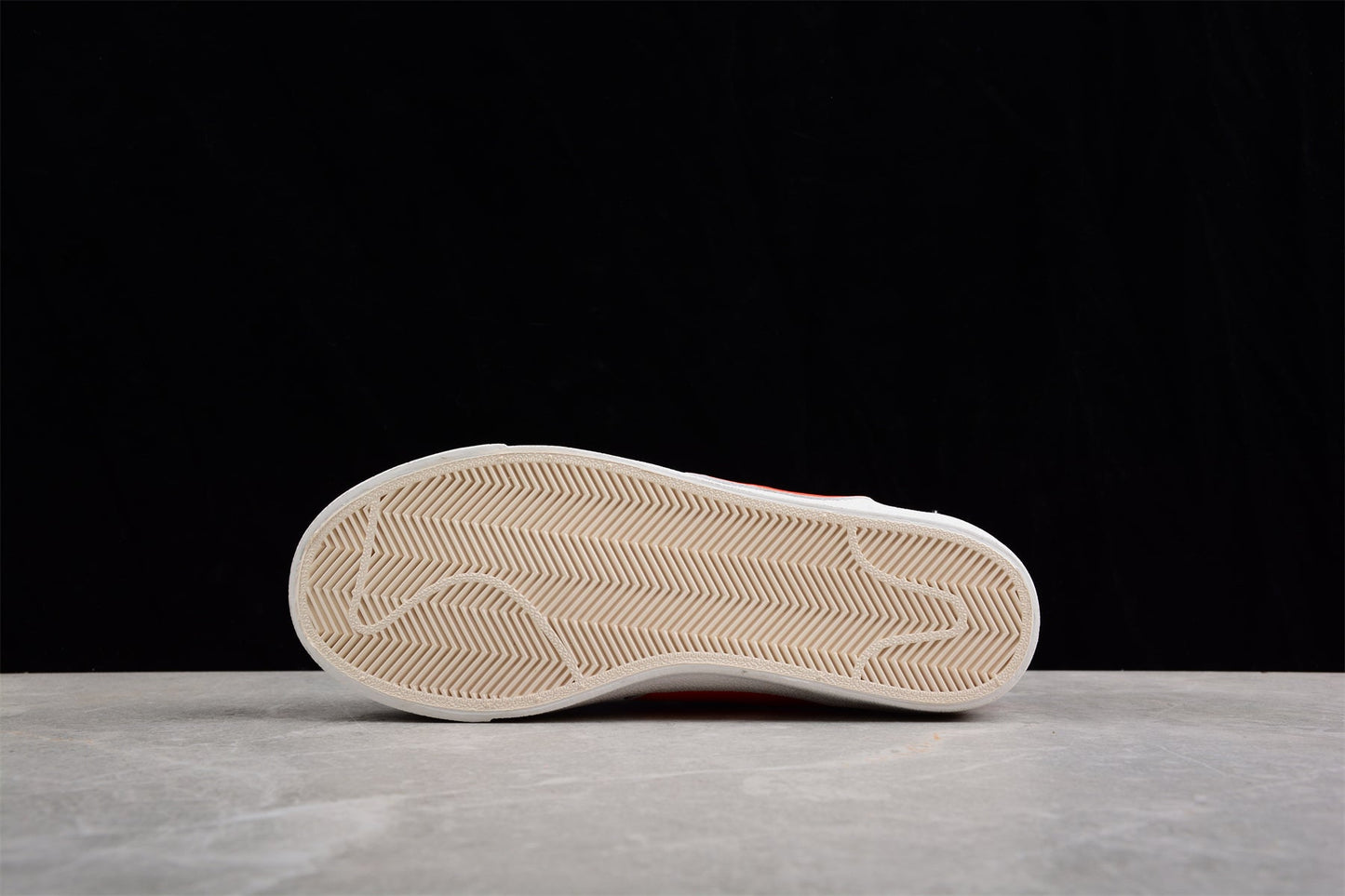 Blazer Low ’77 White / Blue / Red