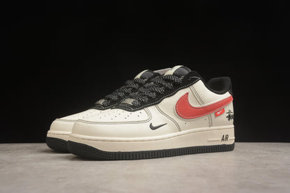 Air Force 1 ’07 x Stüssy Light Beige / Crimson Red / Black