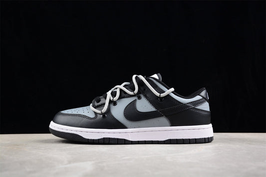 Dunk Low Grey / Black