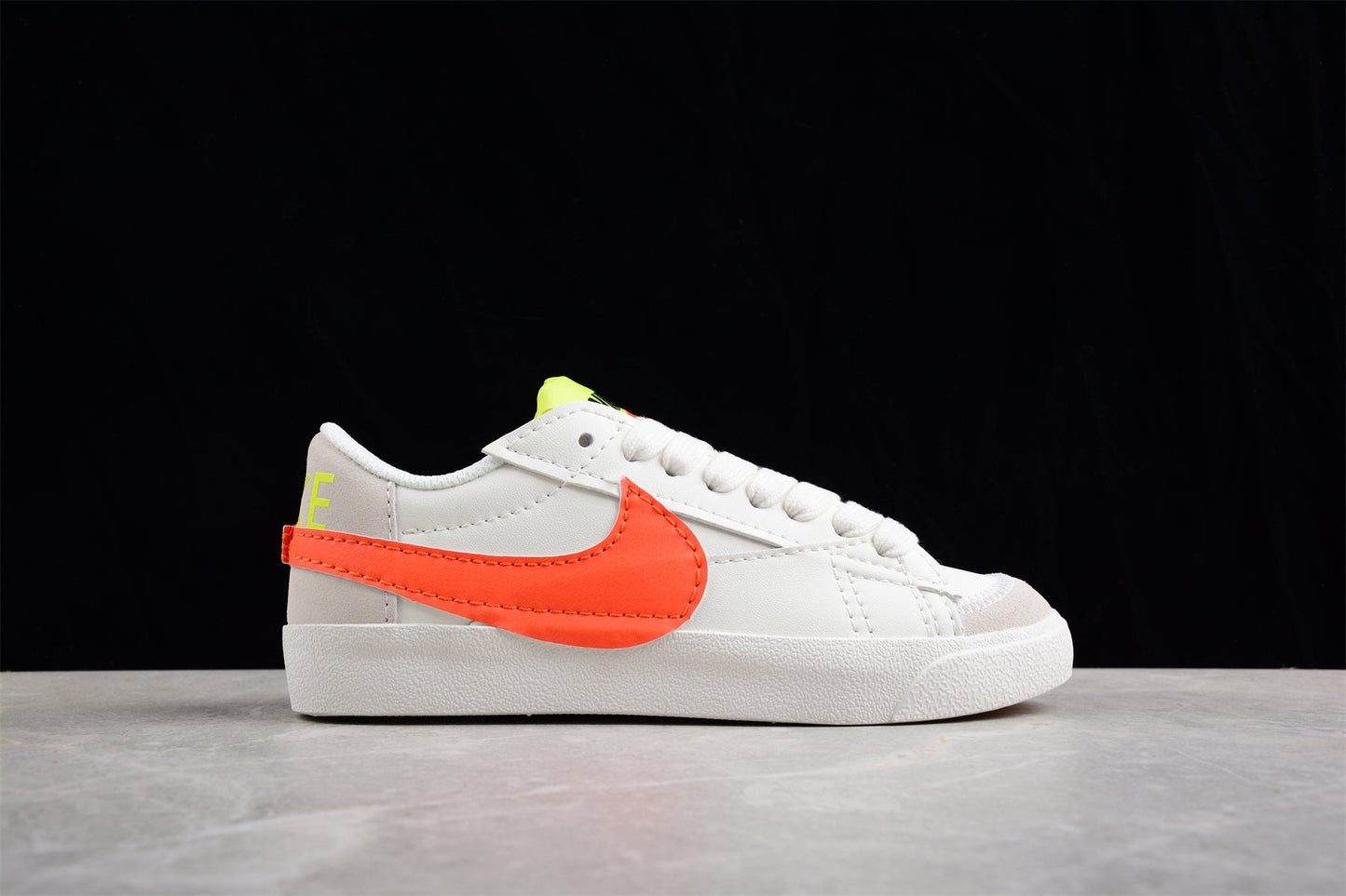 Blazer Low ’77 White / Orange / Lime Green