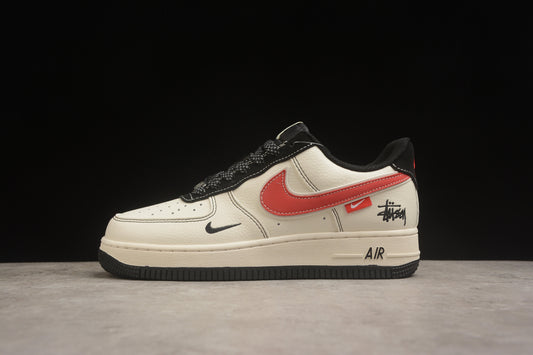 Air Force 1 ’07 x Stüssy Light Beige / Crimson Red / Black
