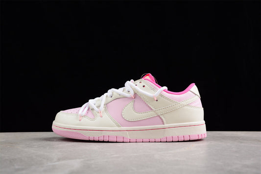 Dunk Low White / Pastel Pink